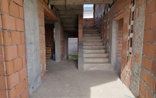 Casă individuală I 5 Camere I 1200mp I Garaj I C. Cisnădiei - Poză 5