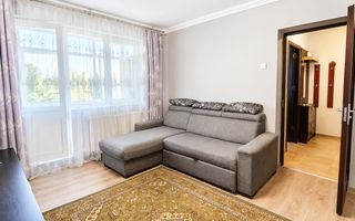 Apartament renovat 2 camere SD 49 mp Podu Ros 92000 euro - Poză 4