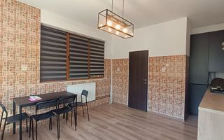 Spatiu de birou la casa cu curte si parcari - Poză 4