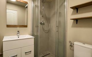 De închiriat – Apartament 2 Camere Nou | Mărăști | Parcare Inclusă - Poză 7