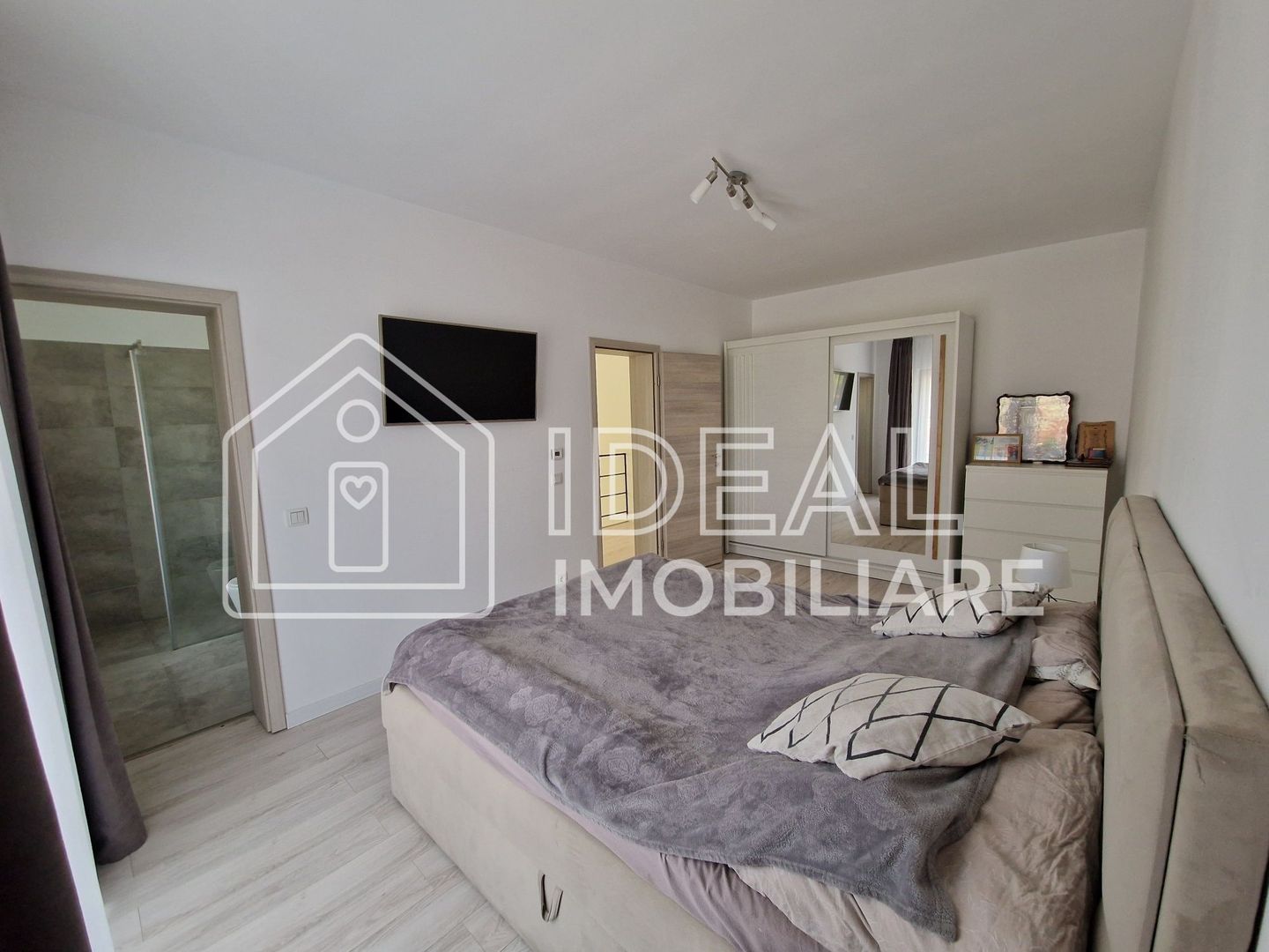 Duplex modern, complet utilat și eficient energetic – Șelimbăr, Sibiu - Poză 6