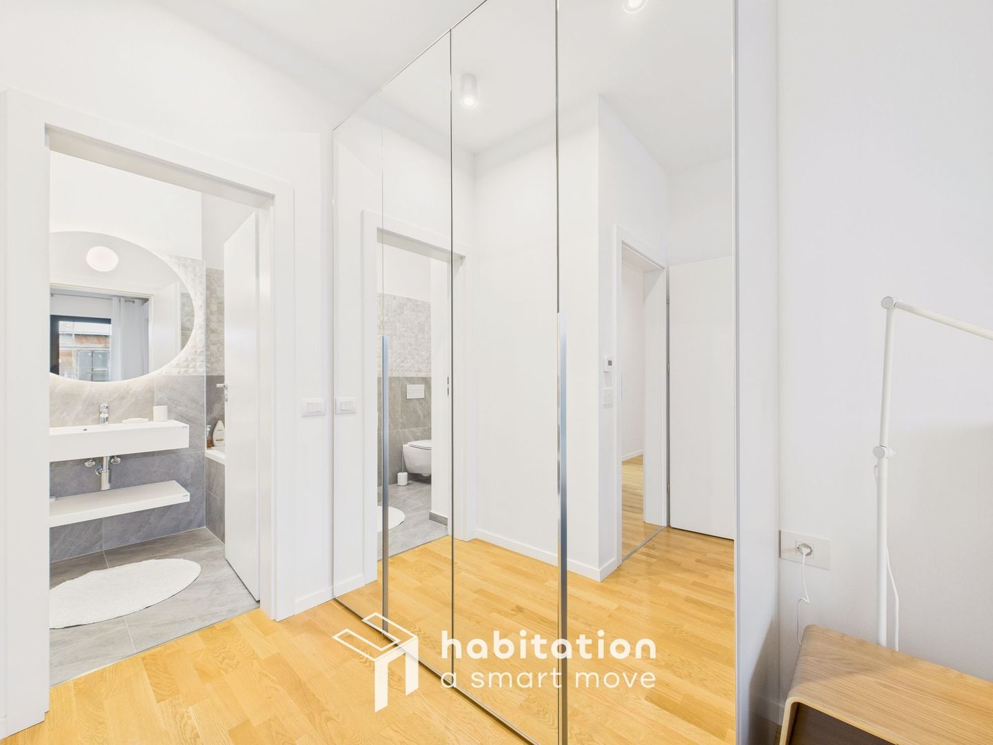 Apartament 3 camere, terasa spatioasa, zona Centralǎ - complex Paltim - Poză 19