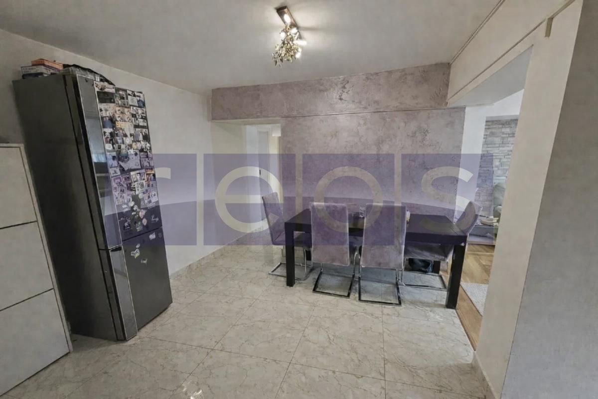 VANZARE 3 CAMERE | ZONA DECEBAL - Poză 6
