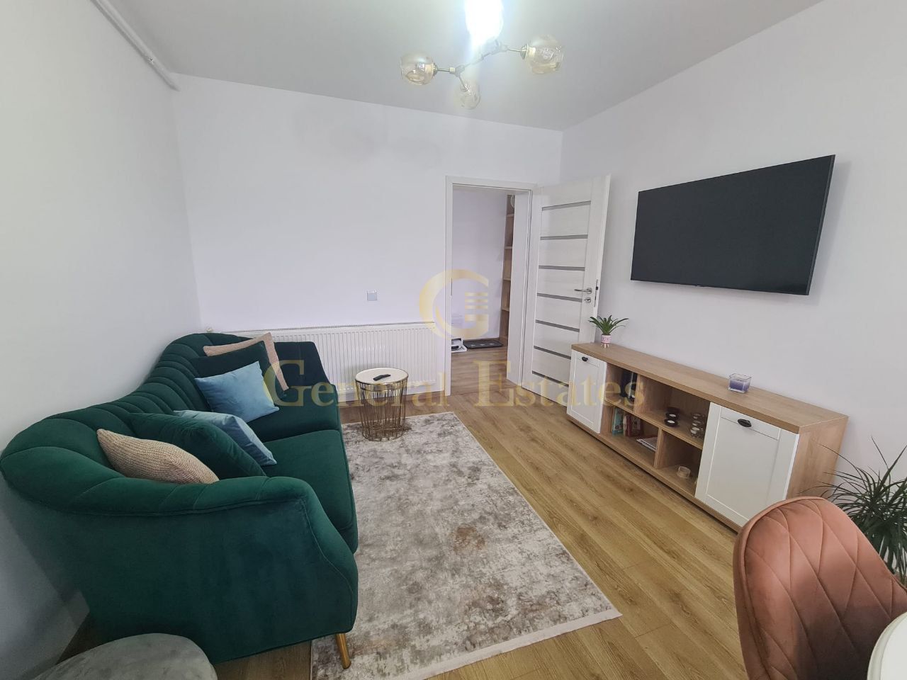 Apartament spațios 3 camere, bloc nou Zărnești - Poză 11
