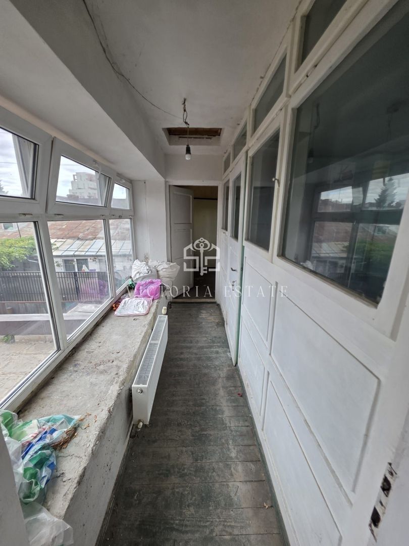 Casă de vânzare în Ploiești 4 camere - Poză 8