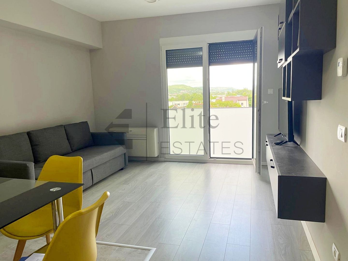 Apartament cu 2 camere de vanzare | Zona Nufarul Oradea - Poză 3