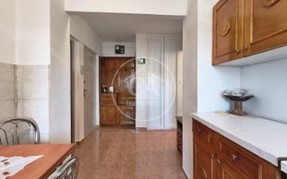 Apartament cu 2 camere de vânzare în zona Rogerius, Oradea - Poză 8