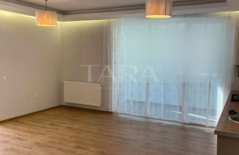 Apartament modern cu 3 camere, balcon închis, boxă, zona Eroilor. - Poză 5