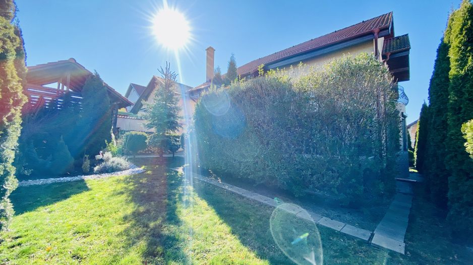 Casa moderna, individuala cu Garaj - Sura Mare - Poză 2