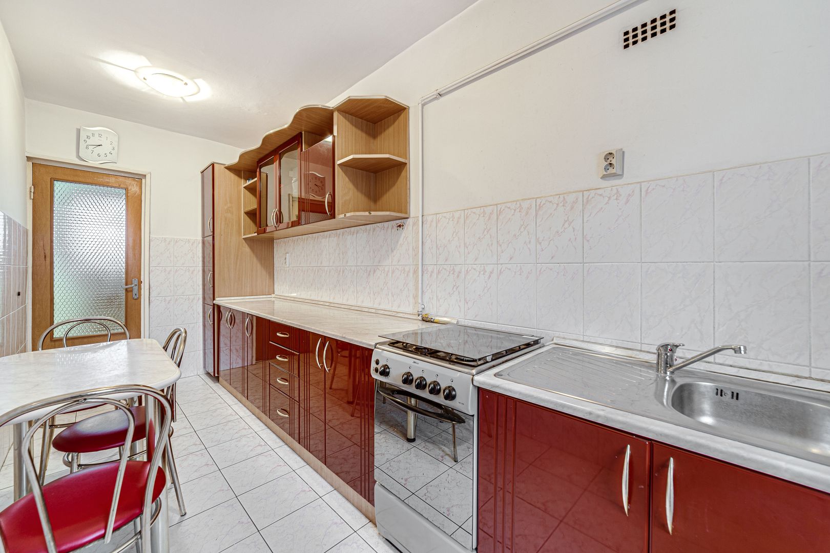 Apartament cu 3 camere, Zona Polivalentă - Poză 4
