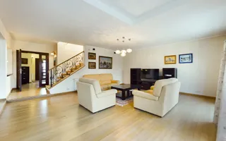 Vilă 6 camere zona Tabacovici - Poză 11