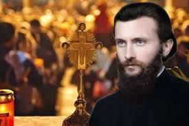 CASĂ și TEREN 85.000 mp – Casa părintească Părintele Arsenie Boca - Poză 1