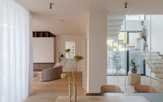 Vilă modernă cu piscină, finisaje premium și dotări de top - Poză 24
