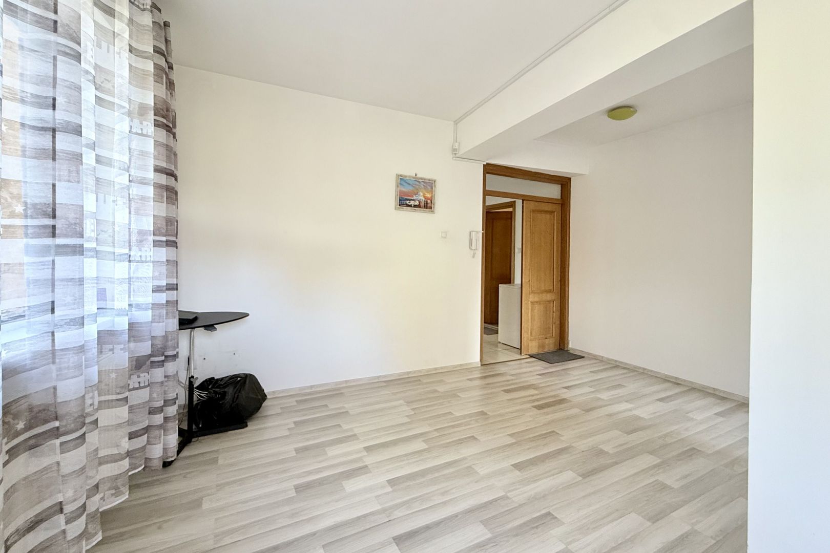 Casă practică, cu curte și parcare, în zona centrală - Parcul Carol - Poză 10