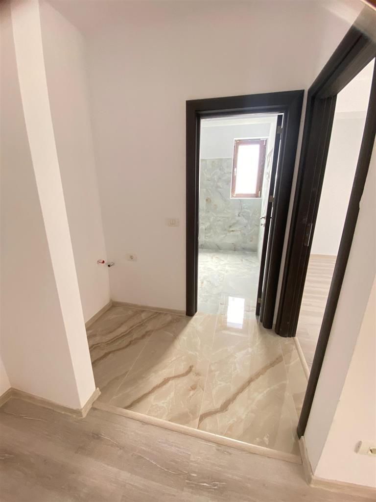 Apartament 2 camere bloc nou open space loc de parcare parter - Poză 6