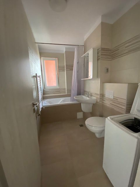 Apartament 2 camere la IRIS cu loc de parcare - Poză 16