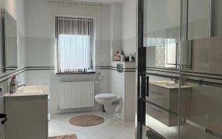 Casa cu 5 camere | P+M | Iosia | Oradea - Poză 10