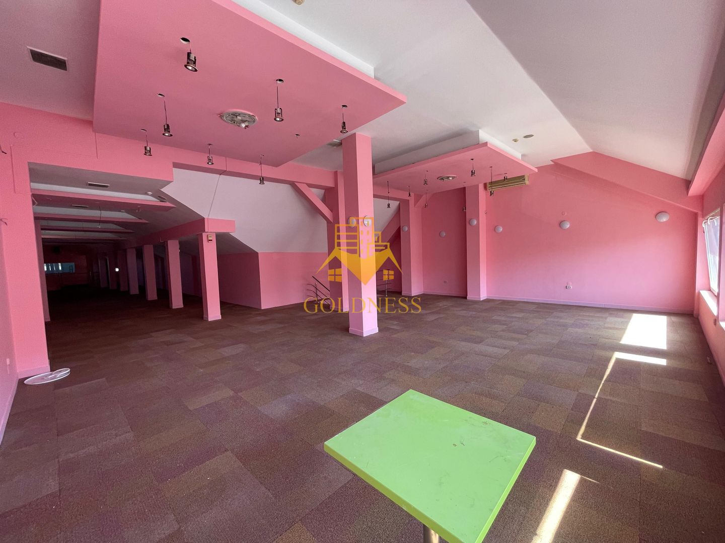 Spatiu comercial, UltraCentral, Bvd Eroilor, Teatru. - Poză 2