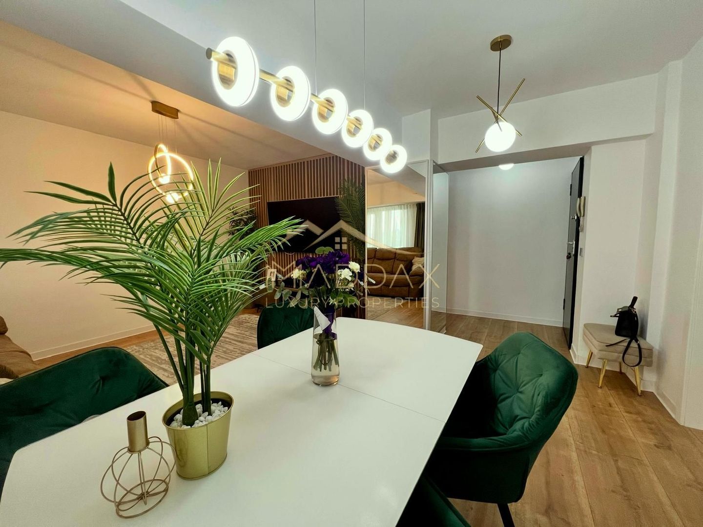 Apartament ***3 Camere // Unirii *700m Metrou* - Poză 22