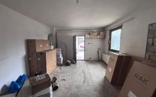 Casa pretabila activitati comerciale, posibilitate mansardare | Ronat - Poză 2