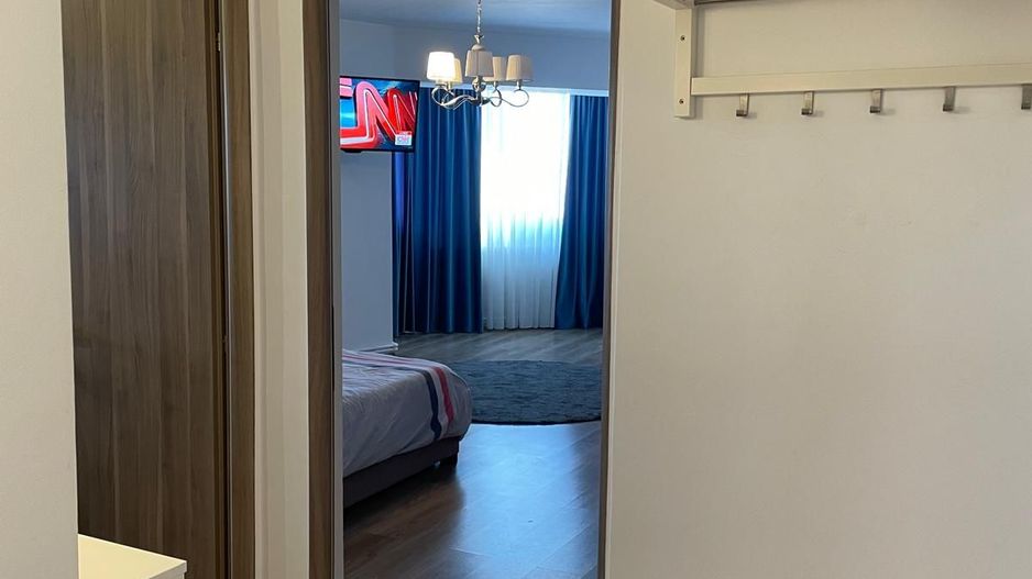 Apartament cu o camera, sup 47 mp - Faleza Dunarii - Poză 13