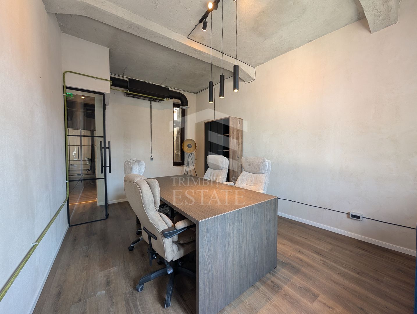 Coworking modern în zona Cișmigiu – 3 birouri de închiriat - Poză 50