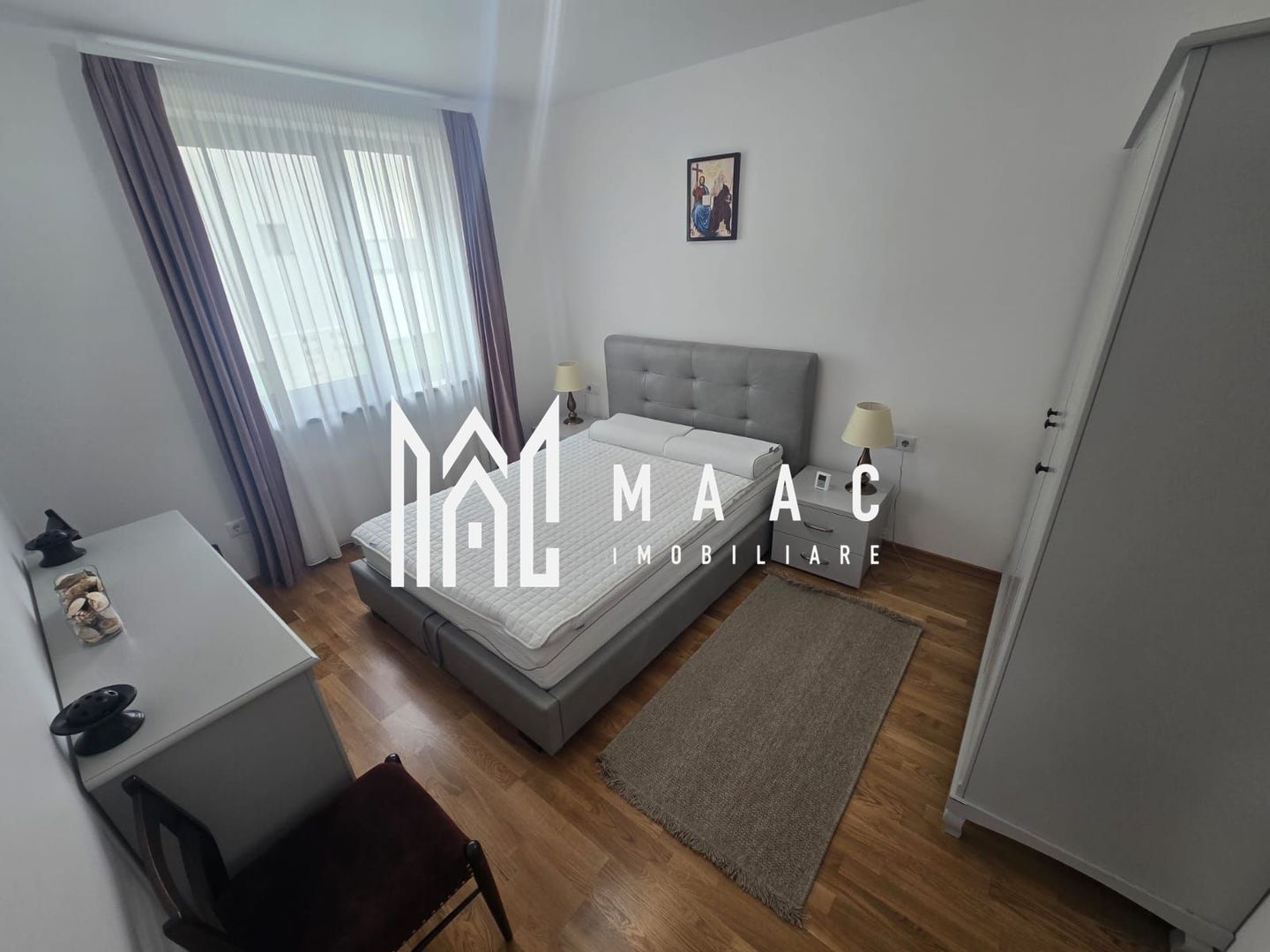 Apartament superb 3 camere 2 bai 2 balcoane Selimbar Lidl - Poză 12