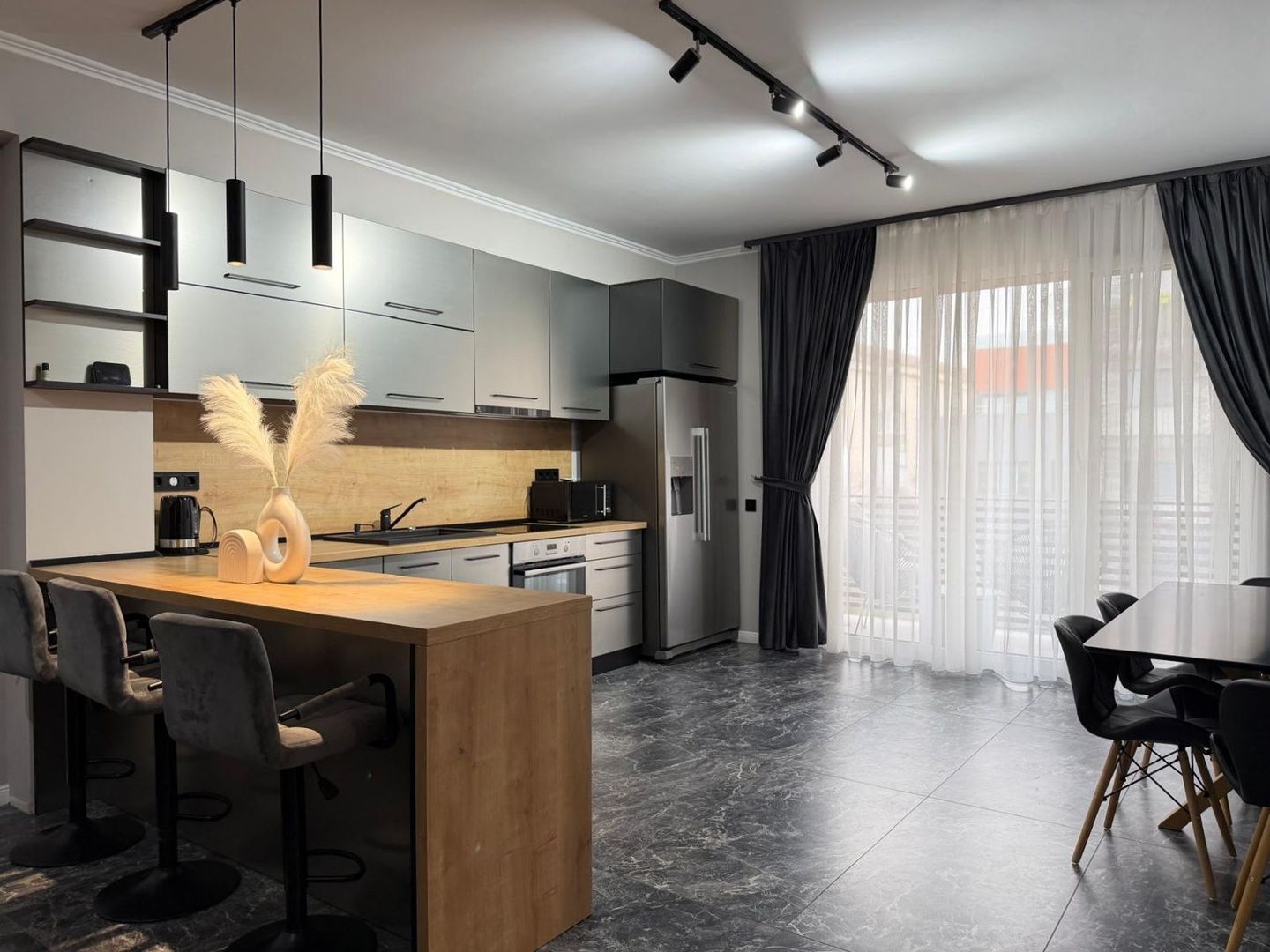 Apartmanet premium cu 3 camere de inchiriat in Nufarul - Poză 4