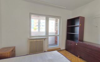 Inchiriere 4 camere Cipariu Centru - Poză 6