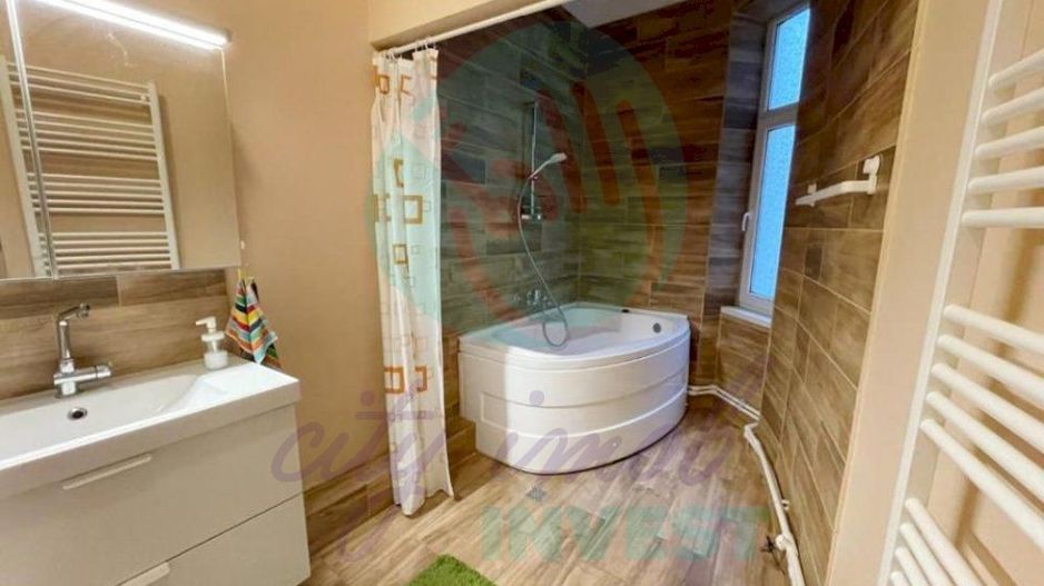 Apartament in vila cu arhitectura specifica perioadei interbelice - Poză 10