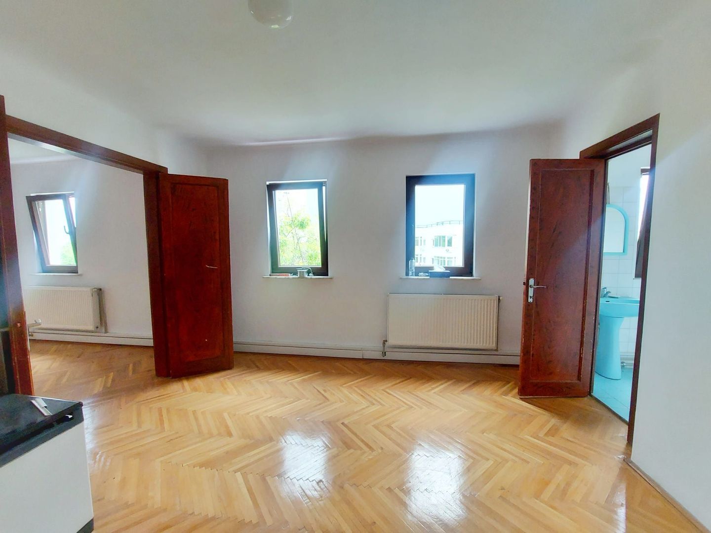 Apartament 2 camere + garsonieră Radu Beller, vedere parc, fără risc seismic - Poză 1