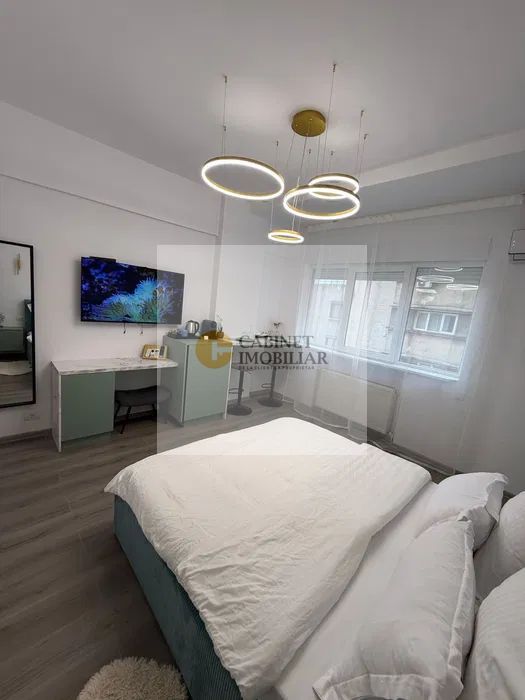 Garsoniera I Universitate I Etaj 4 I AIRBNB - Poză 2