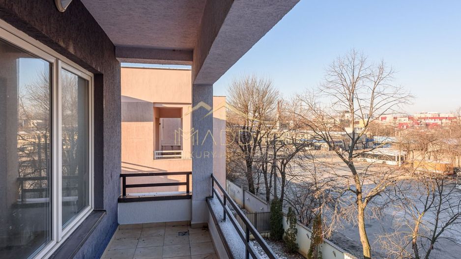 Vila ***400mp*** + Curte Proprie // zona Aviației - Poză 28