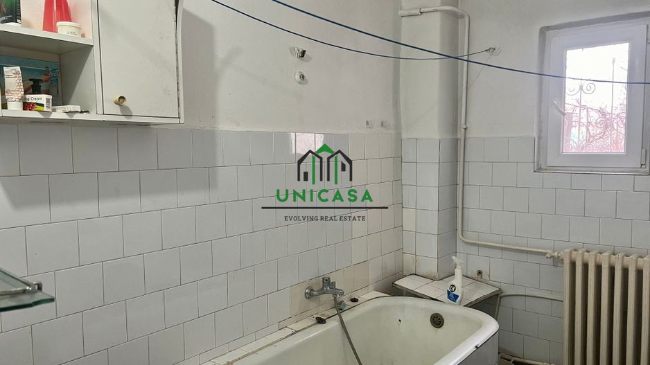 Casa Centru/ 4 camere / teren 920mp - Poză 10