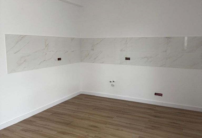 Casa modernă cu 4 camere și subsolb de vanzare - Poză 13