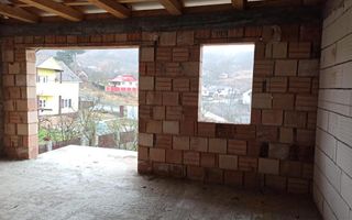 Casa la rosu 212 mp-terasa 25 mp-balcon 11 mp-teren 1034 mp-Teaca - Poză 3