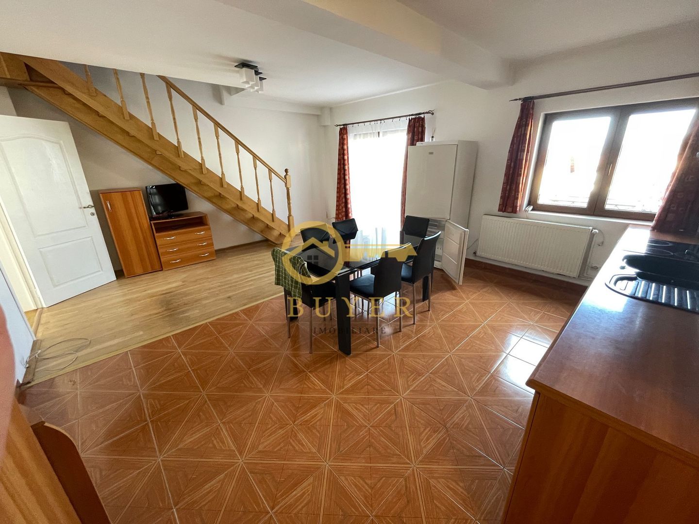 Apartament cu 4 camere pe Vasile Milea- 2 balcoane- Mobilat si utilat - Poză 3