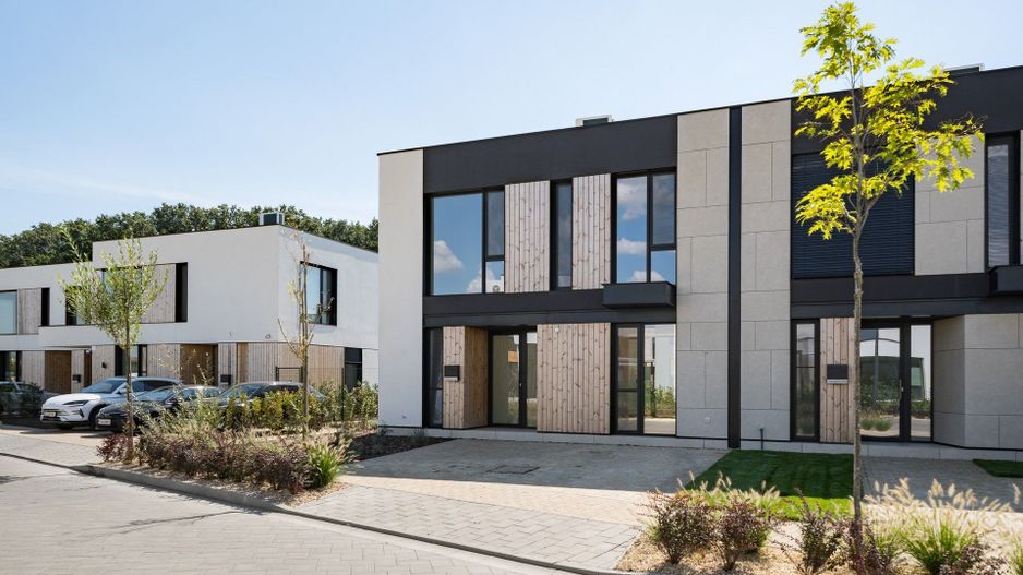 Vila cu 4 camere in Amber Forest - Poză 1