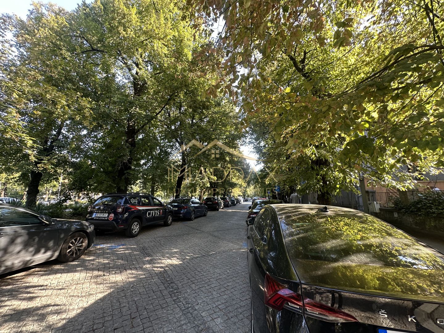 Spațiu comercial de lux pe Bulevardul Aviatorilor – 94 mp utili + terasa (135mp) - Poză 17