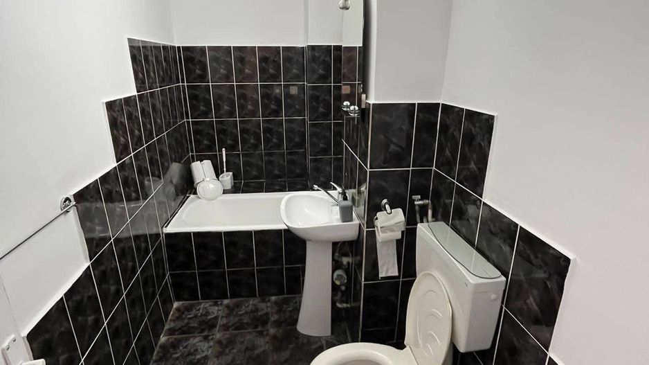 De închiriat apaetament spatios cu 3 camere  Ioșia,  pet friendly - Poză 8