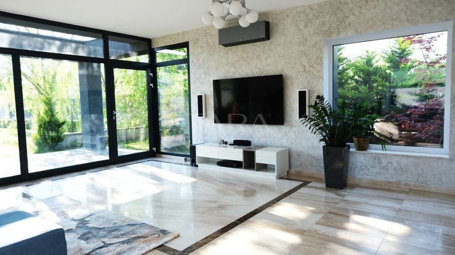 Casa individuala in Borhanci - Poză 1