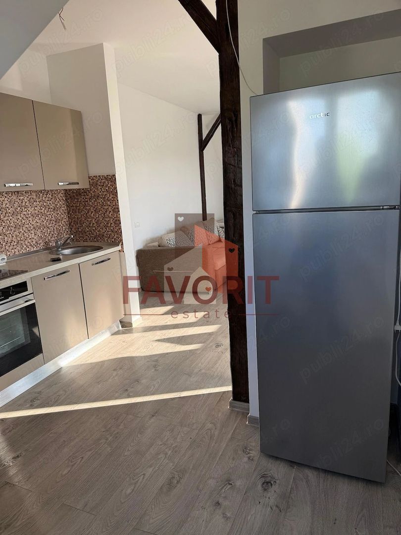 Zona centrala . Mobilat si utilat.Disponibil imediat - Poză 3