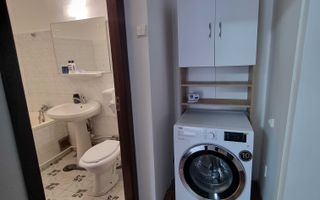 De inchiriat apartament 2 camere ultracentral - zona Fata pe Valuri - Poză 3