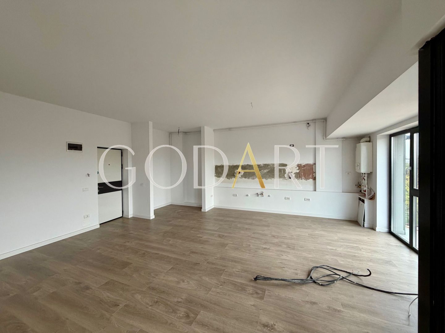Studio premium | Terasa | Loc de parcare - Poză 6