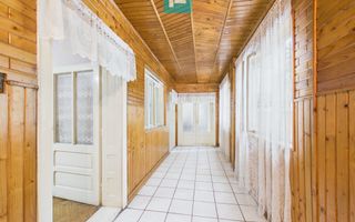 Casă cu 5 camere, în orașul Sebiș, Arad - Poză 7