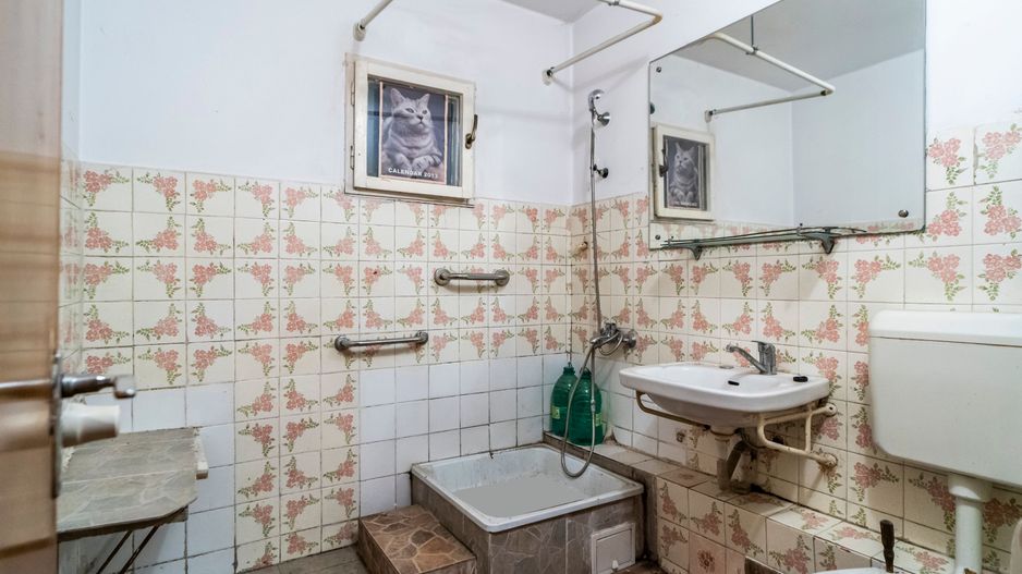 Drumul Taberei 3 camere, 4/10, bloc stradal, c-tie 1980, bucatarie mare, 2 bai - Poză 10