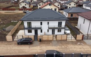 Duplex modern de vânzare în cartierul Izvor - Poză 1