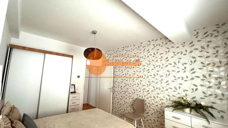 Uranus-Catredala NEamului 3 camere+Dressing ( - Poză 11