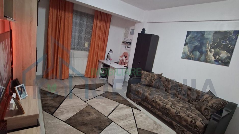Apartament cu o camera de vanzare - Poză 2
