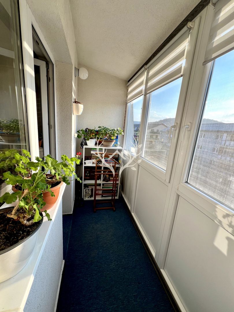 Apartament cu 2 camere decomandate, 2 balcoane, parcare | Str. Cetății - Poză 9